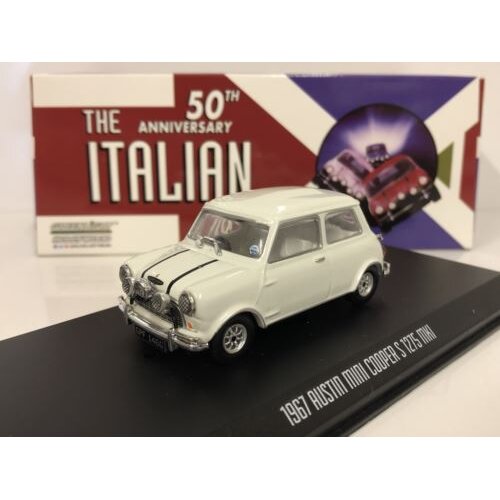 The Italian Job 1967 Movie Mini Cooper S MkI White 1:43 Scale Greenlight 86551