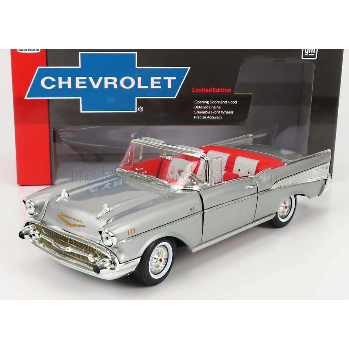 Autoworld Chevrolet Bel Air Cabriolet Open 1957 Silver - 1:18